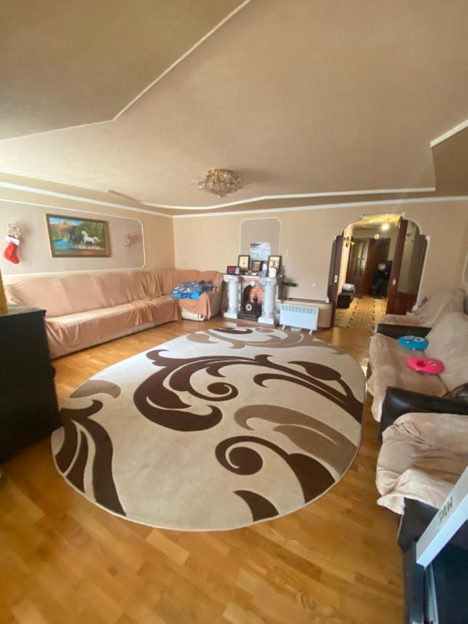 Apartment просторі та комфортні «д.і.м.»